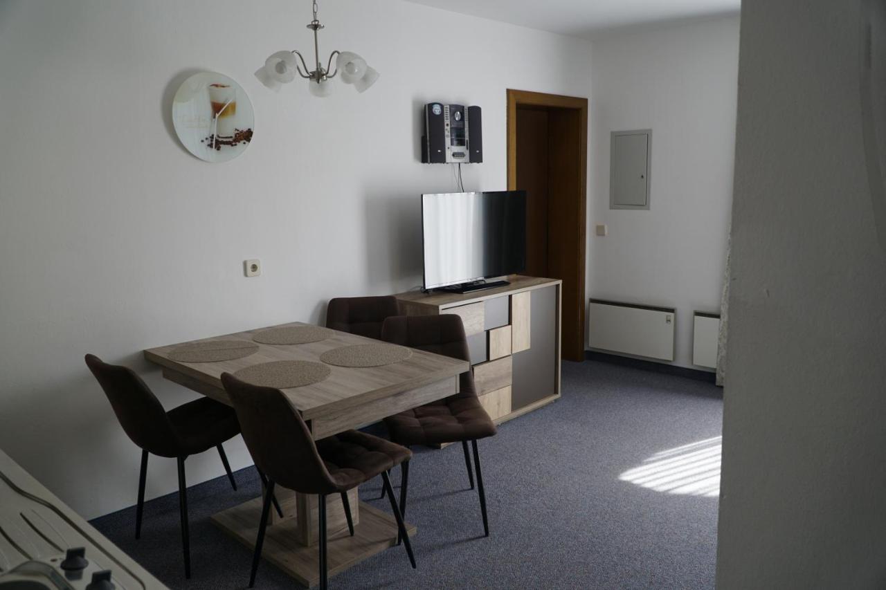 Pension-Ferienwohnung Rotar Faak am See Buitenkant foto