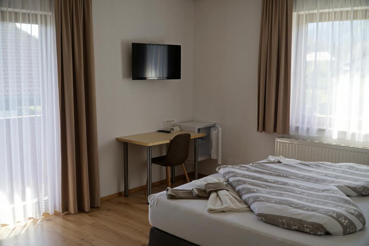Pension-Ferienwohnung Rotar Faak am See Buitenkant foto