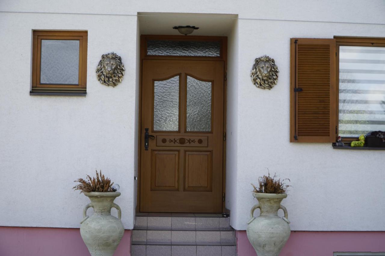 Pension-Ferienwohnung Rotar Faak am See Buitenkant foto