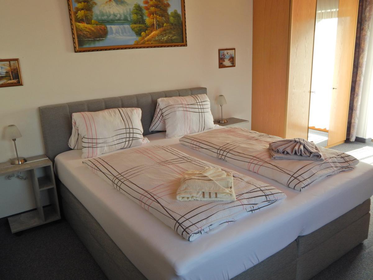 Pension-Ferienwohnung Rotar Faak am See Buitenkant foto